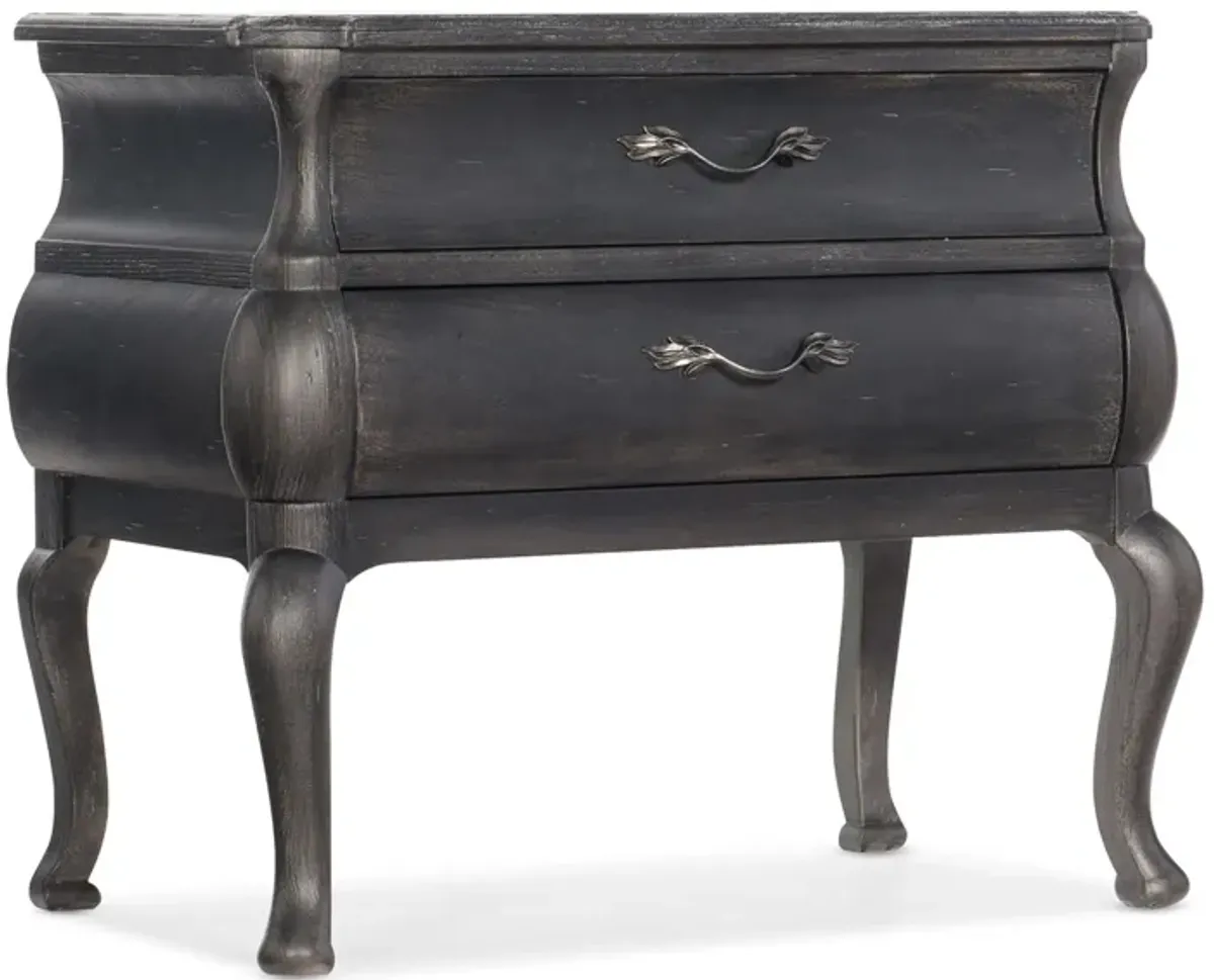 Woodlands Bachelors Chest in Black by Hooker Furniture