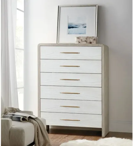 Cascade Six-Drawer Chest in White by Hooker Furniture