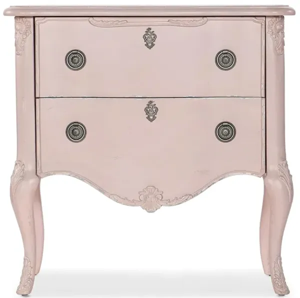 Komen Accent Chest