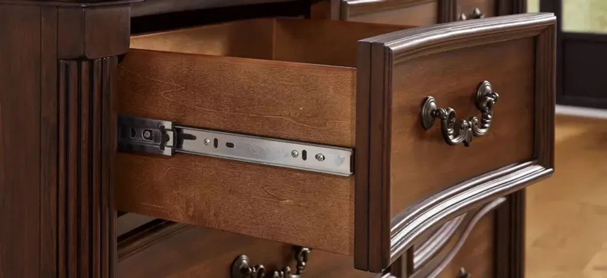 Lavinton Dresser and Mirror