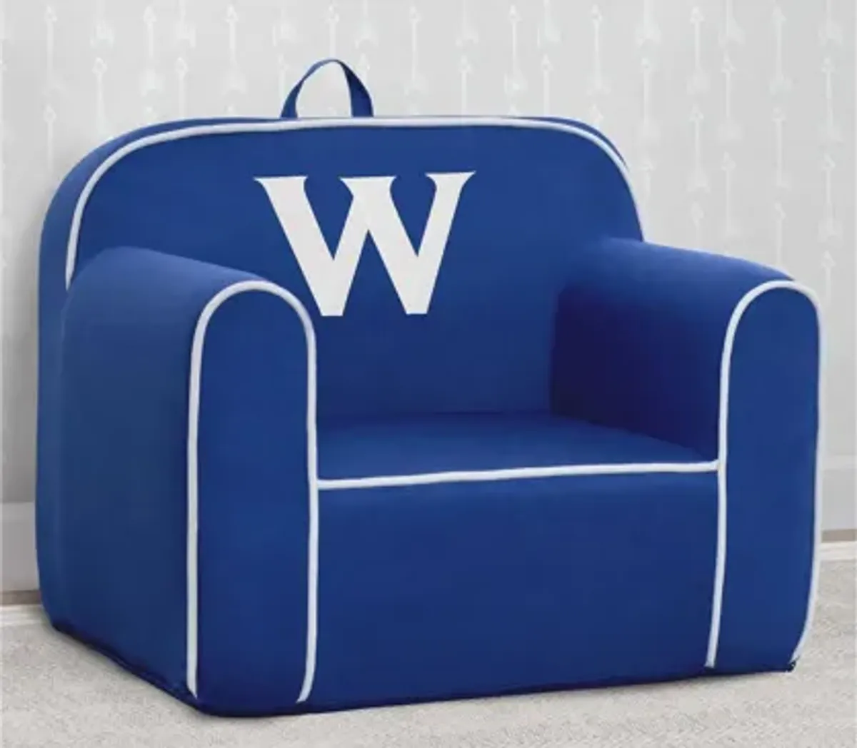 Cozee Monogrammed Chair Letter "W"