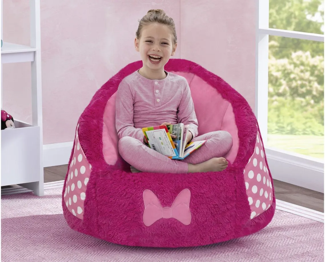 Disney Minnie Mouse Cozee Fluffy Toddler Chair by Delta Children