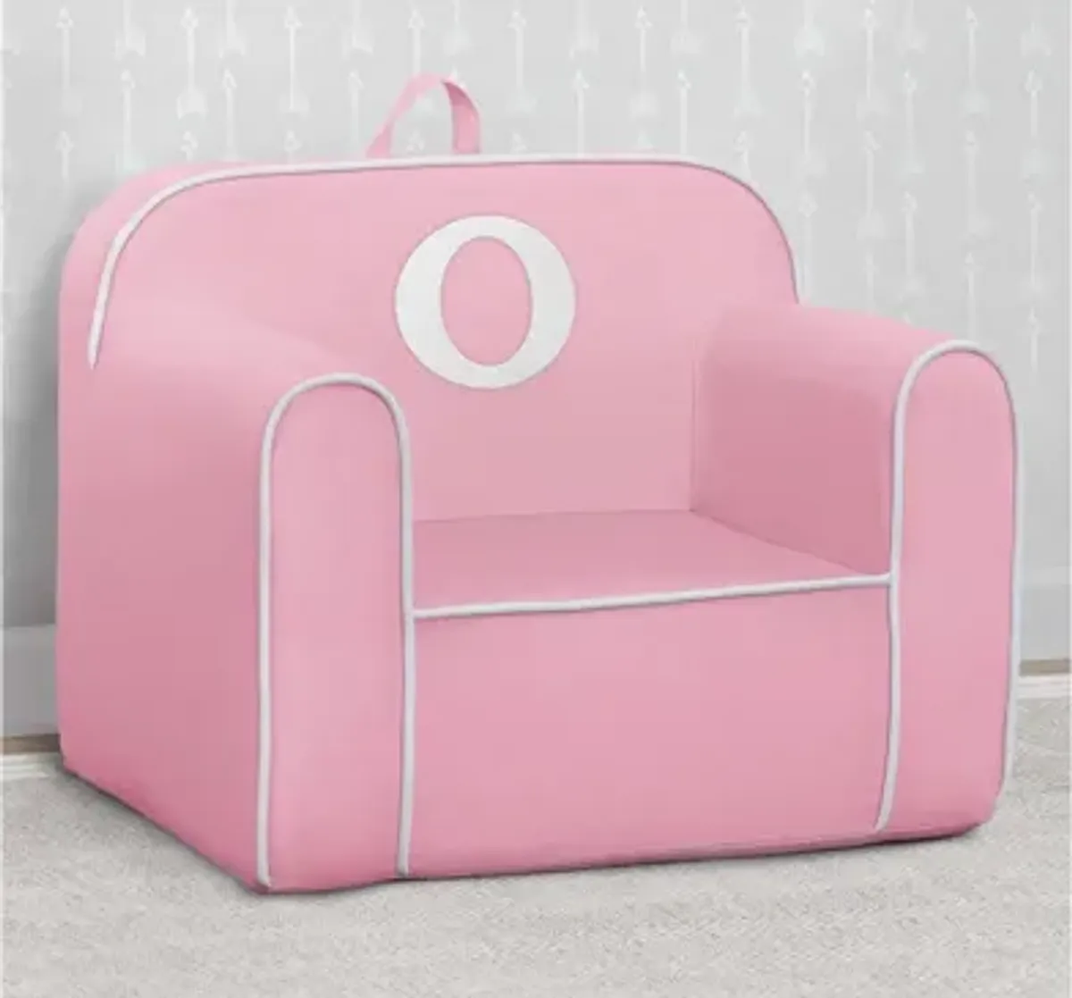 Cozee Monogrammed Chair Letter "O"