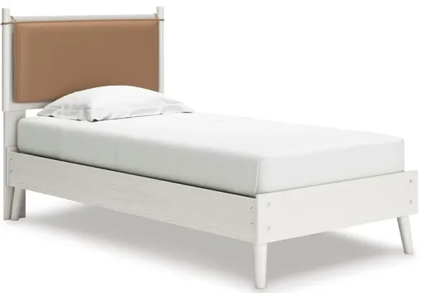 Aprilyn Panel Bed
