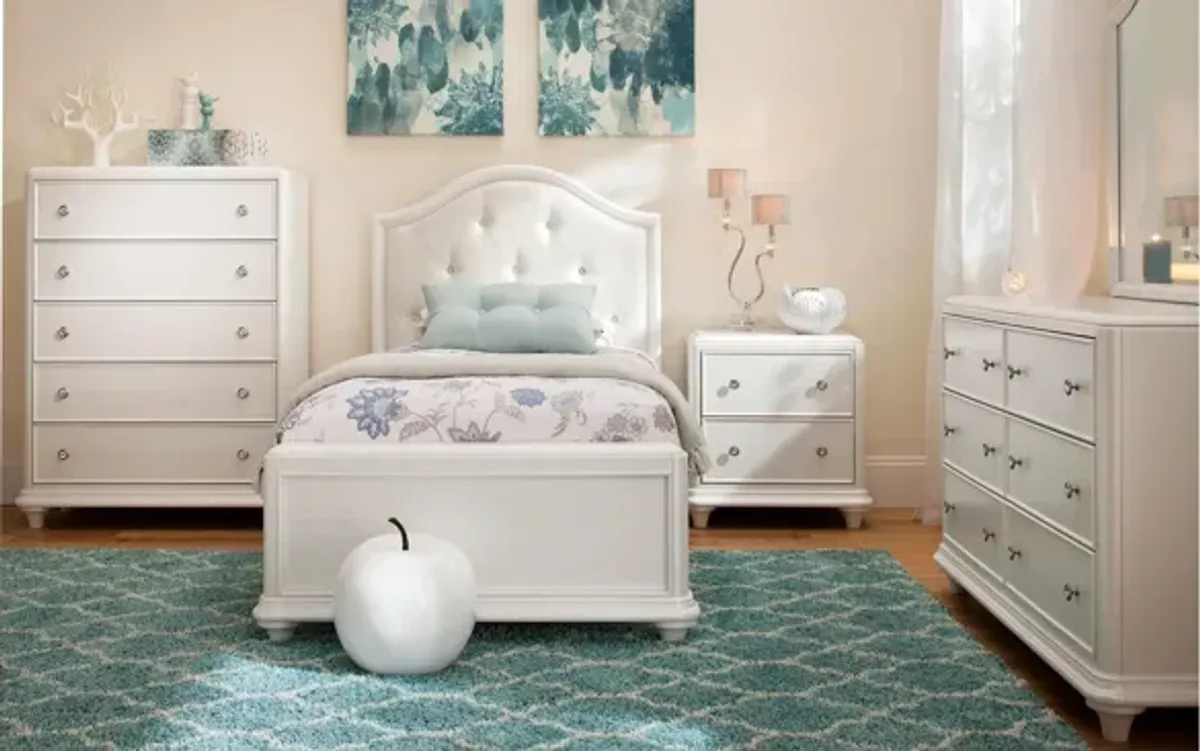 Joscelyne Bedroom Dresser