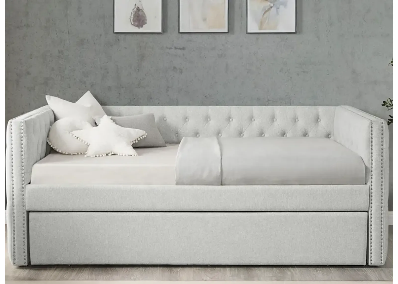 Trina Daybed