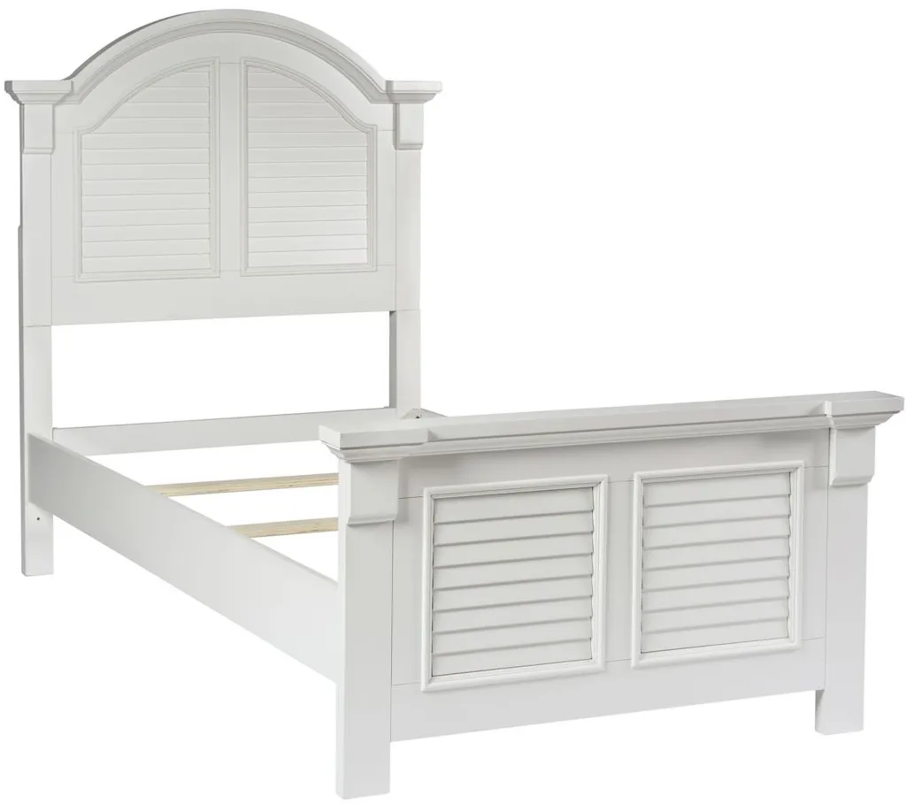 Summer House 3 Pc. Bedroom Set with 5 Drawer Chest in Oyster White Finish by Liberty Furniture