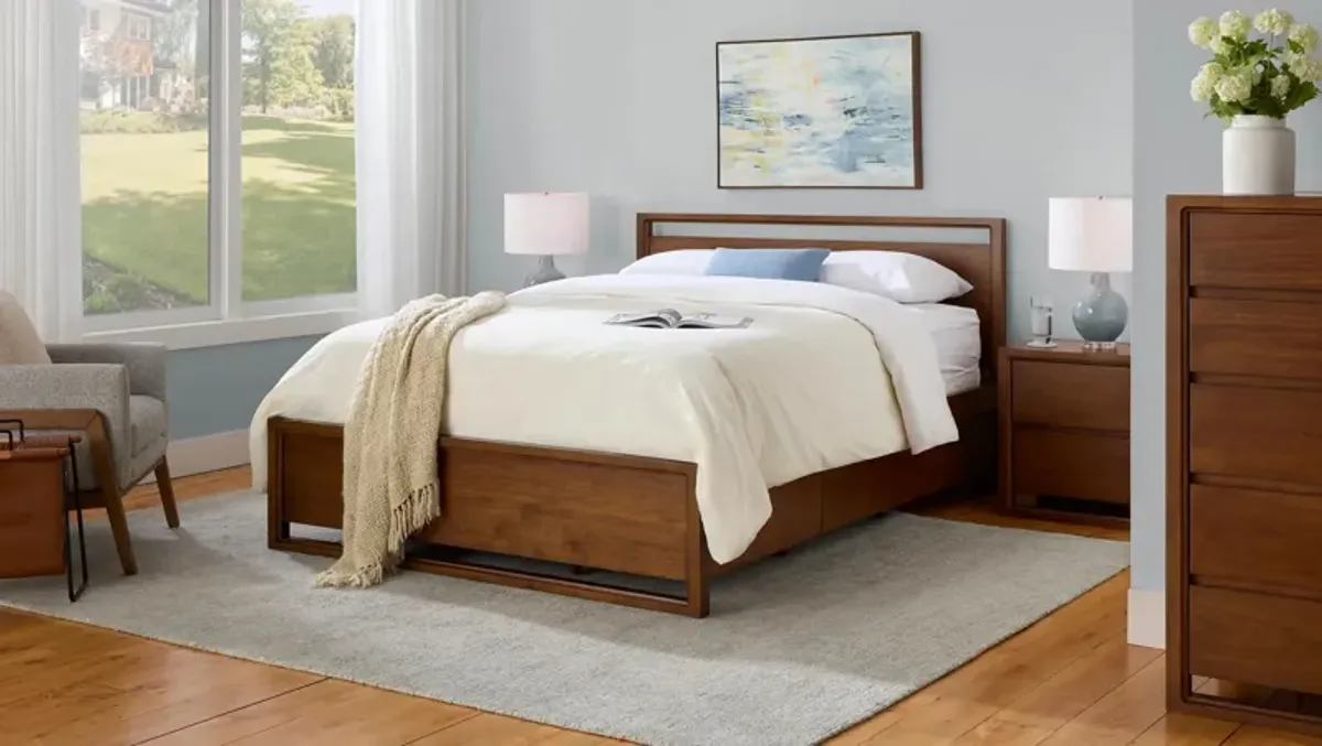 Aversa Platform Bed