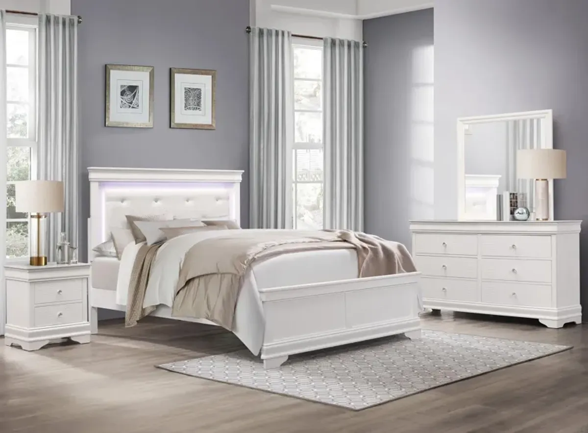 Whiting 4-pc Upholstered Bedroom Set in White by Homelegance