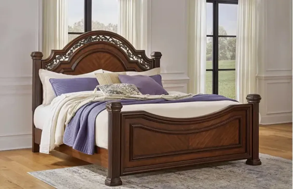 Lavinton Poster Bed