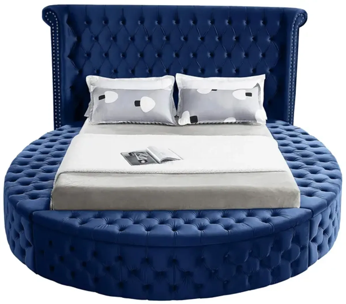 Luxus Full Bed in Navy by Meridian Furniture