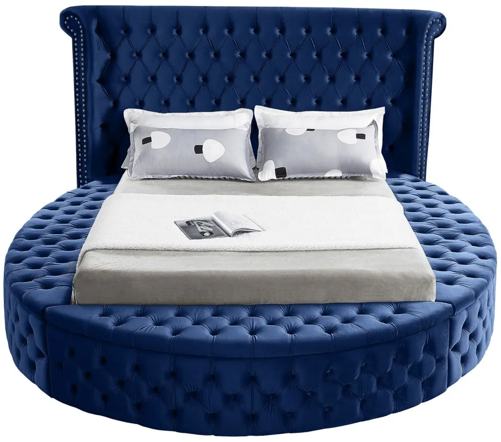 Luxus Full Bed in Navy by Meridian Furniture