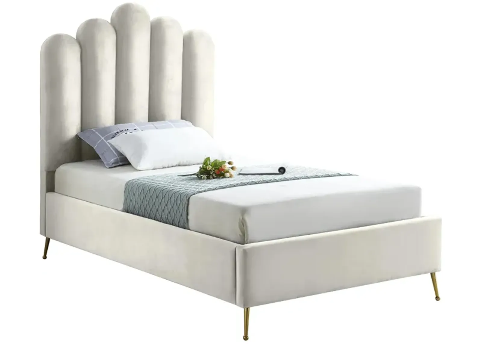 Lily Bed in Cream by Meridian Furniture