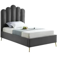 Lily Bed in Gray by Meridian Furniture
