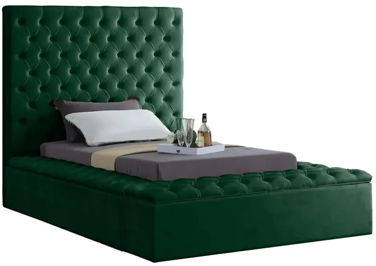 Bliss Bed in Green by Meridian Furniture