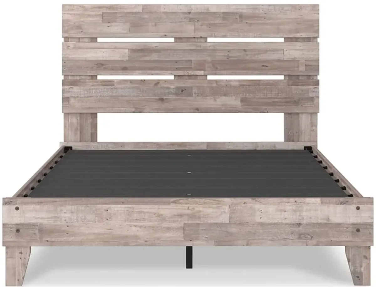 Neilsville Panel Bed