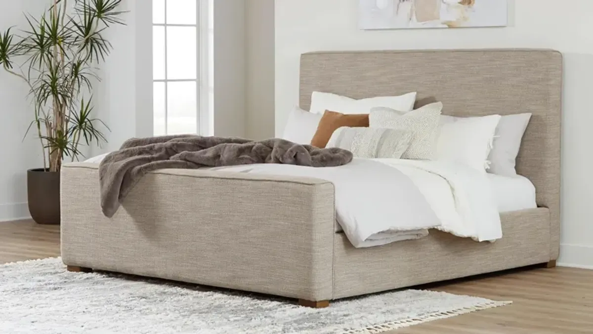 Dakmore Upholstered Bed