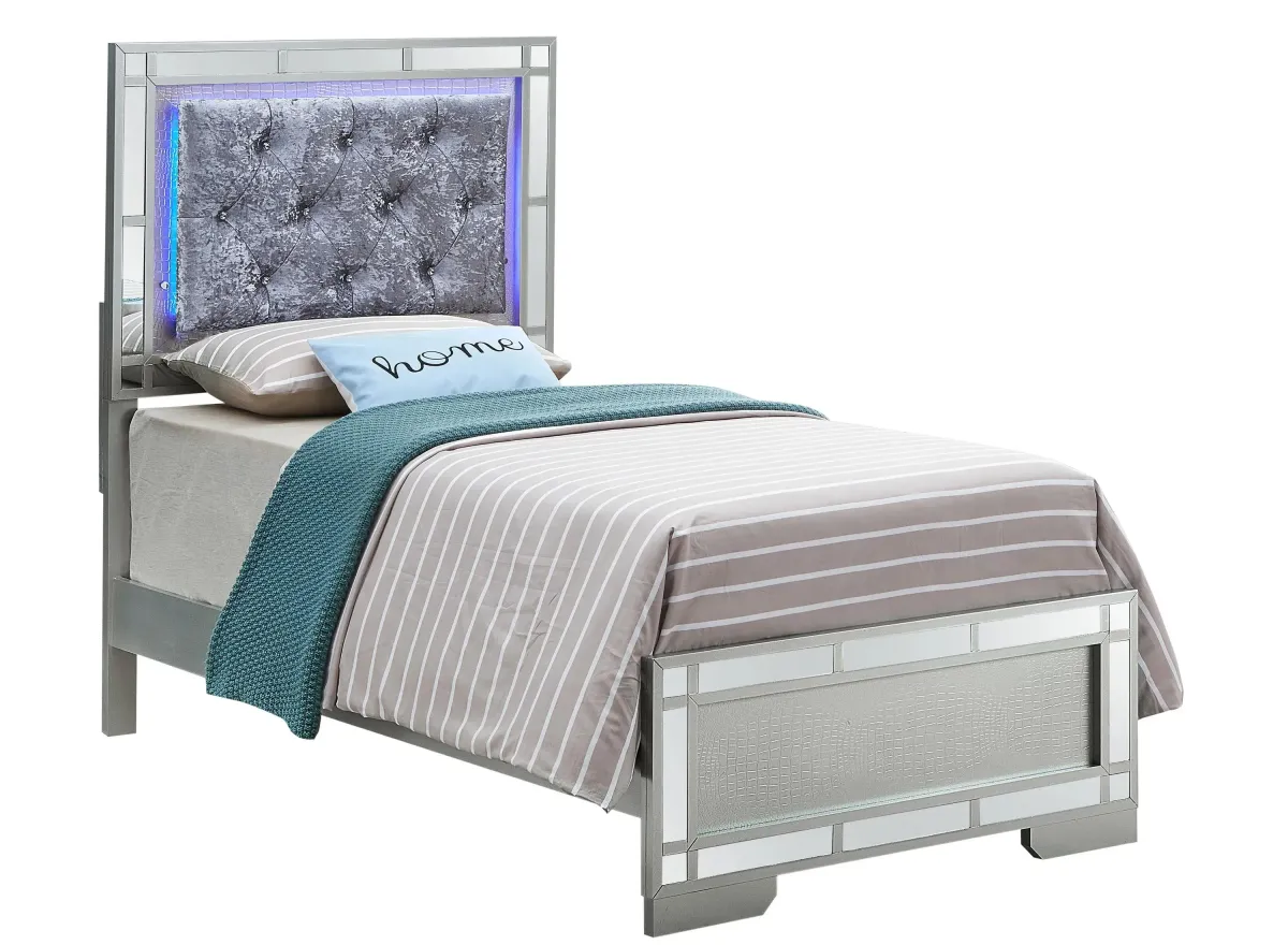 Madison Twin Bed in Silver Champagne by Glory Furniture