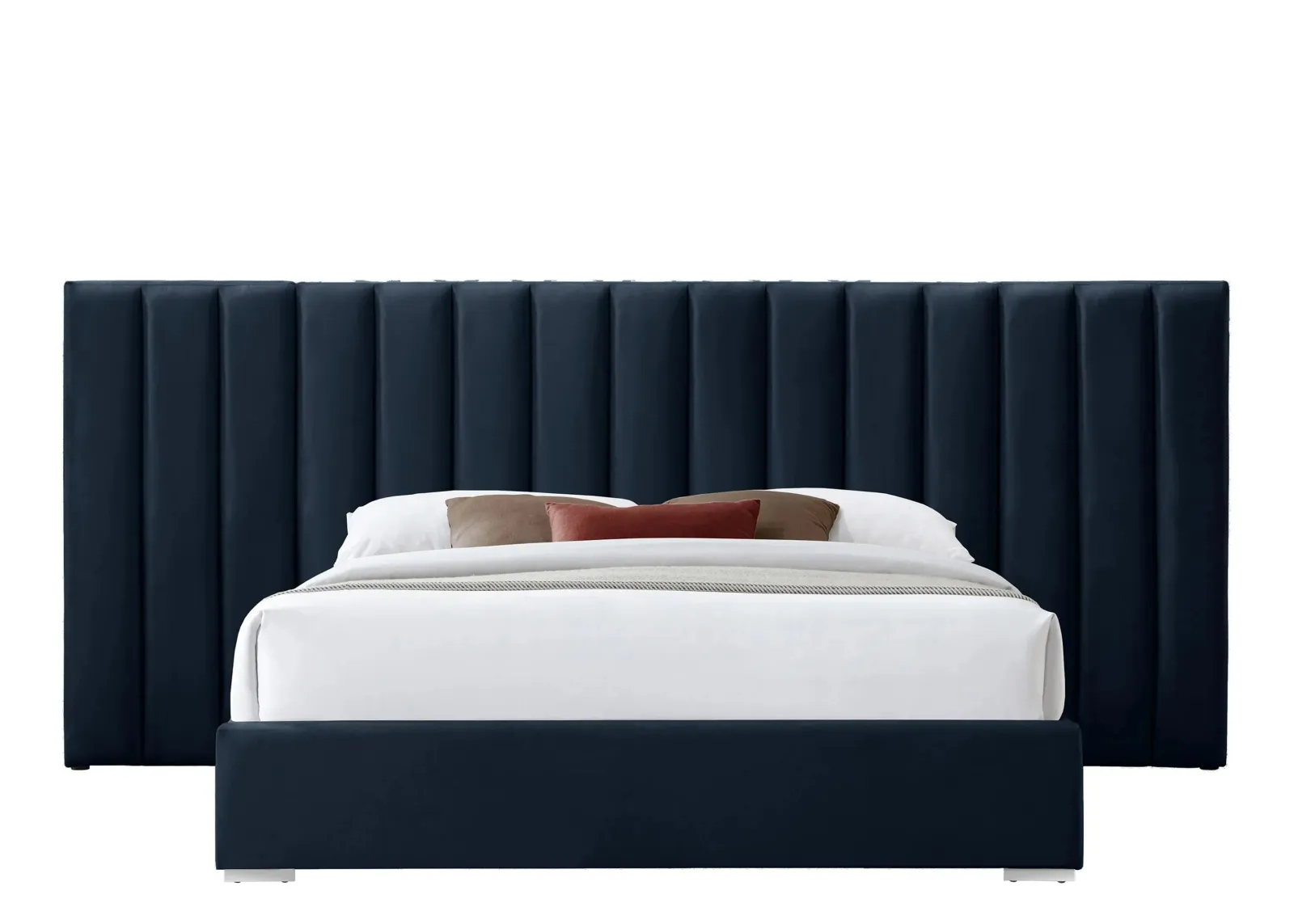 Pablo Queen Bed in Gray by Meridian Furniture