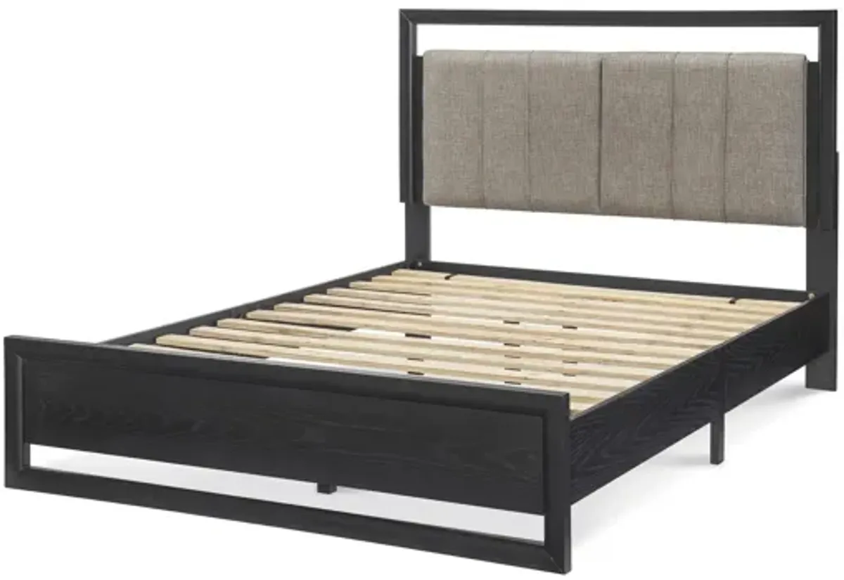 Avery Platform Bed