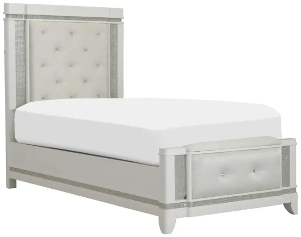 Carmelita XL Bed