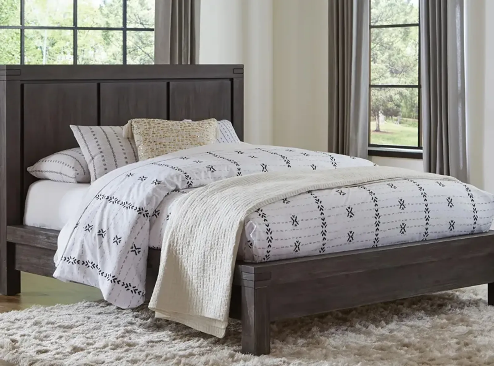 Meadow Platform Bed