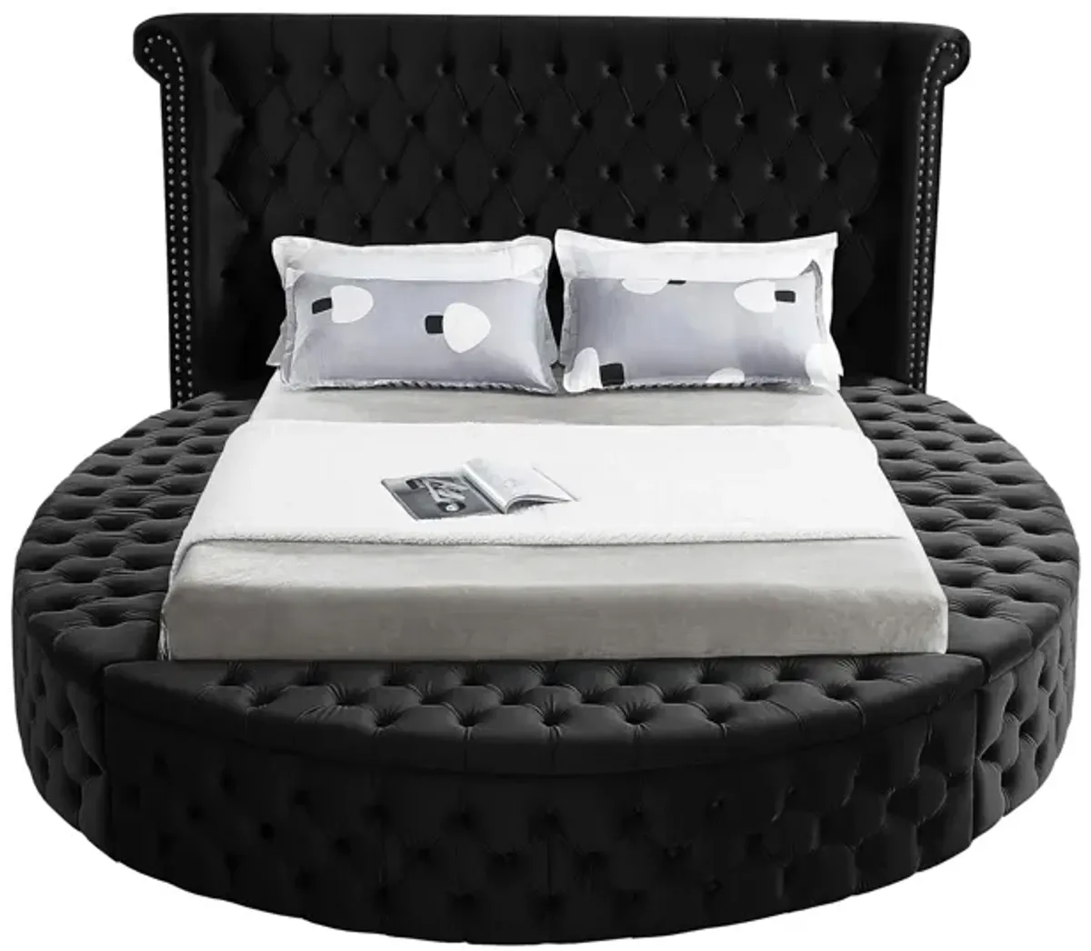 Luxus Queen Bed in Black by Meridian Furniture