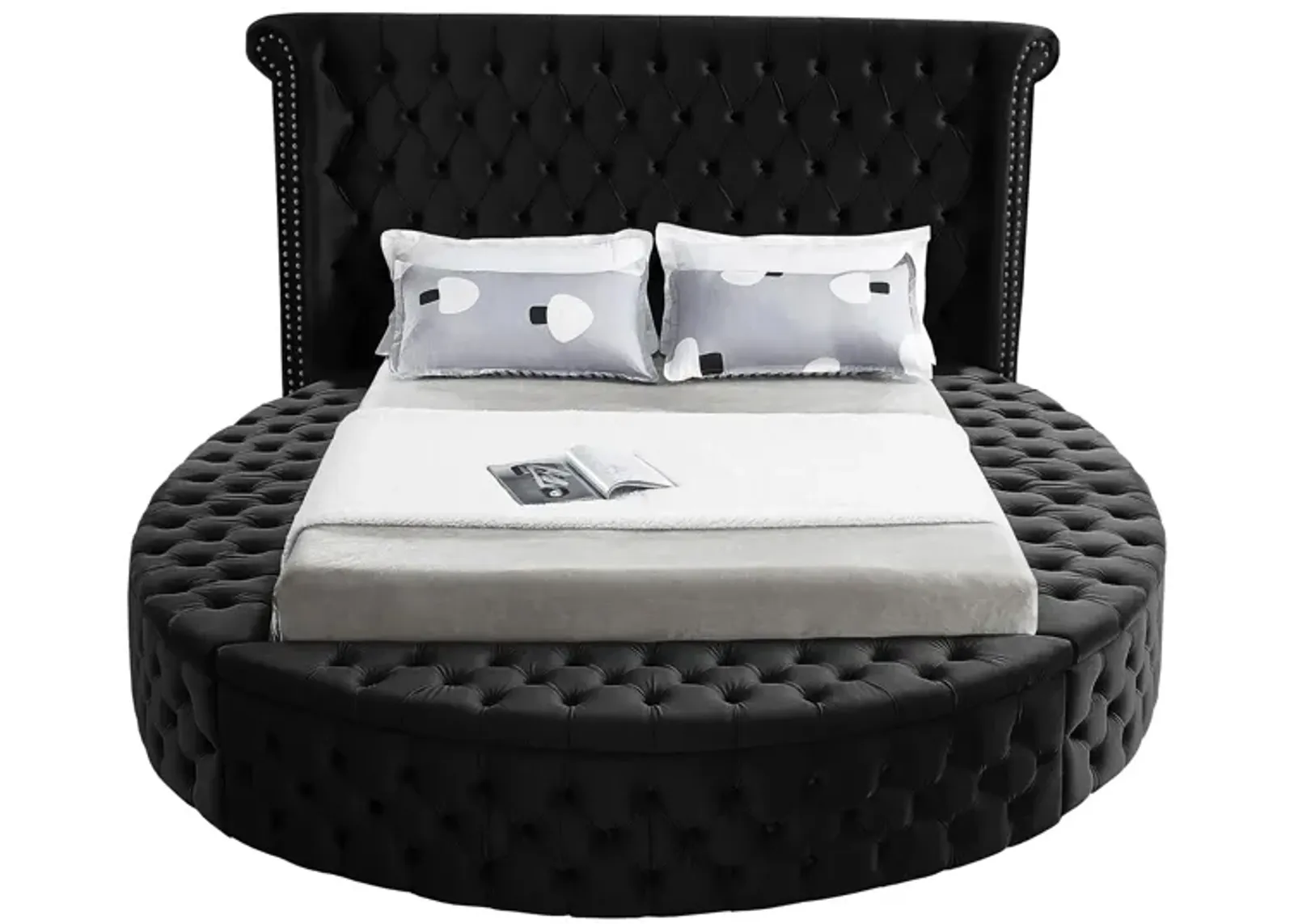 Luxus Queen Bed in Black by Meridian Furniture