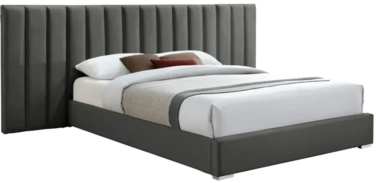 Pablo Queen Bed