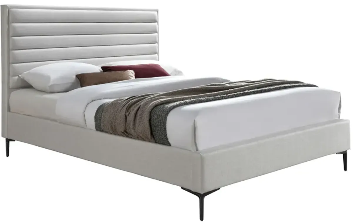 Hunter Bed in Cream by Meridian Furniture