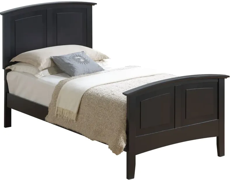 Hammond 4-pc. Panel Bedroom Set in Black by Glory Furniture