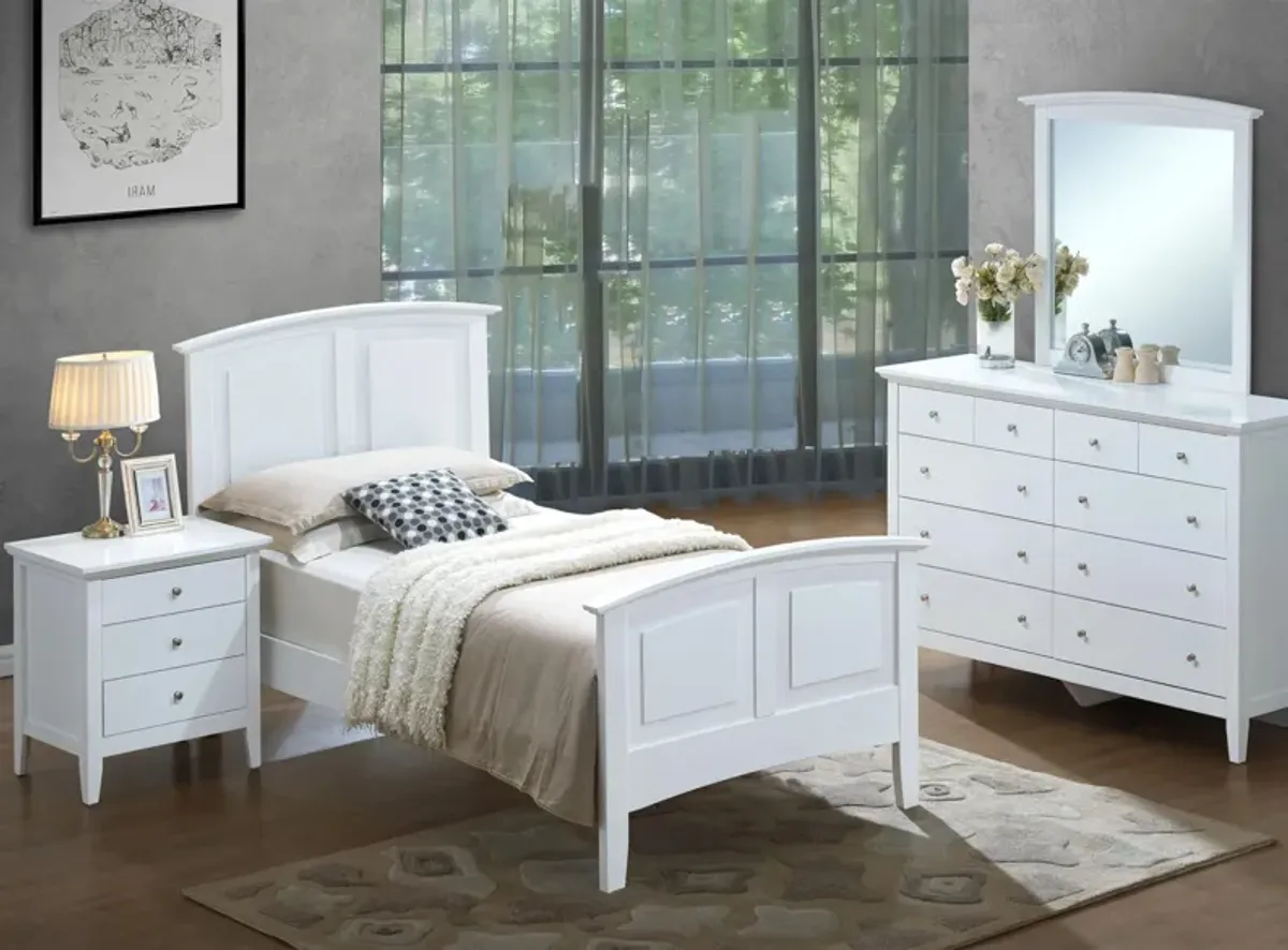 Hammond 4-pc. Panel Bedroom Set in White by Glory Furniture