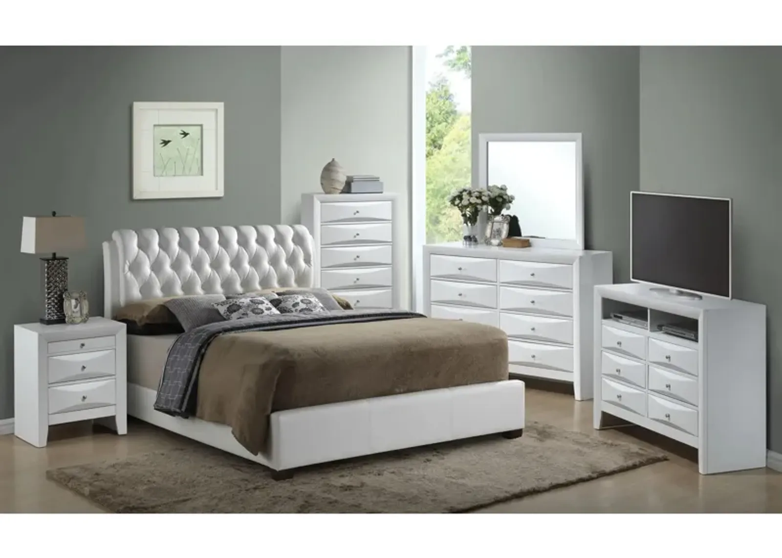 Marilla 4-piece Upholstered Bedroom Set in White by Glory Furniture