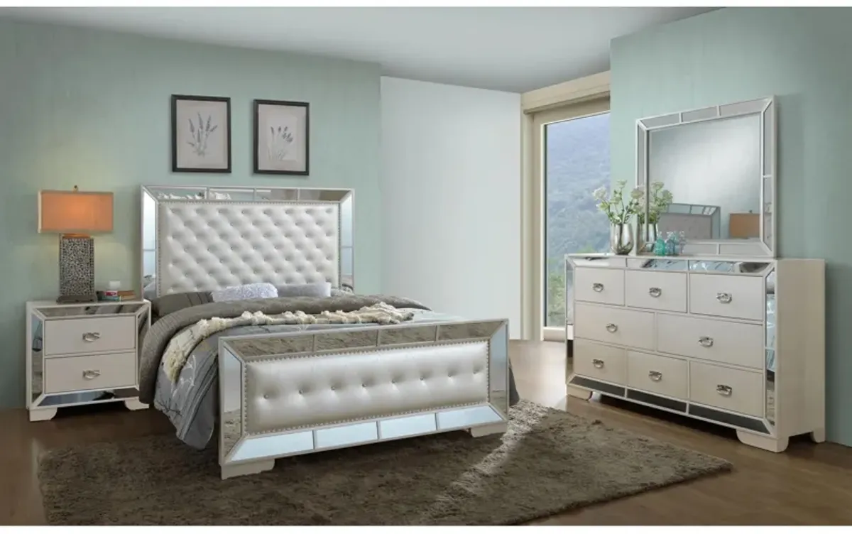 Hollywood Hills 4-pc. Upholstered Bedroom Set