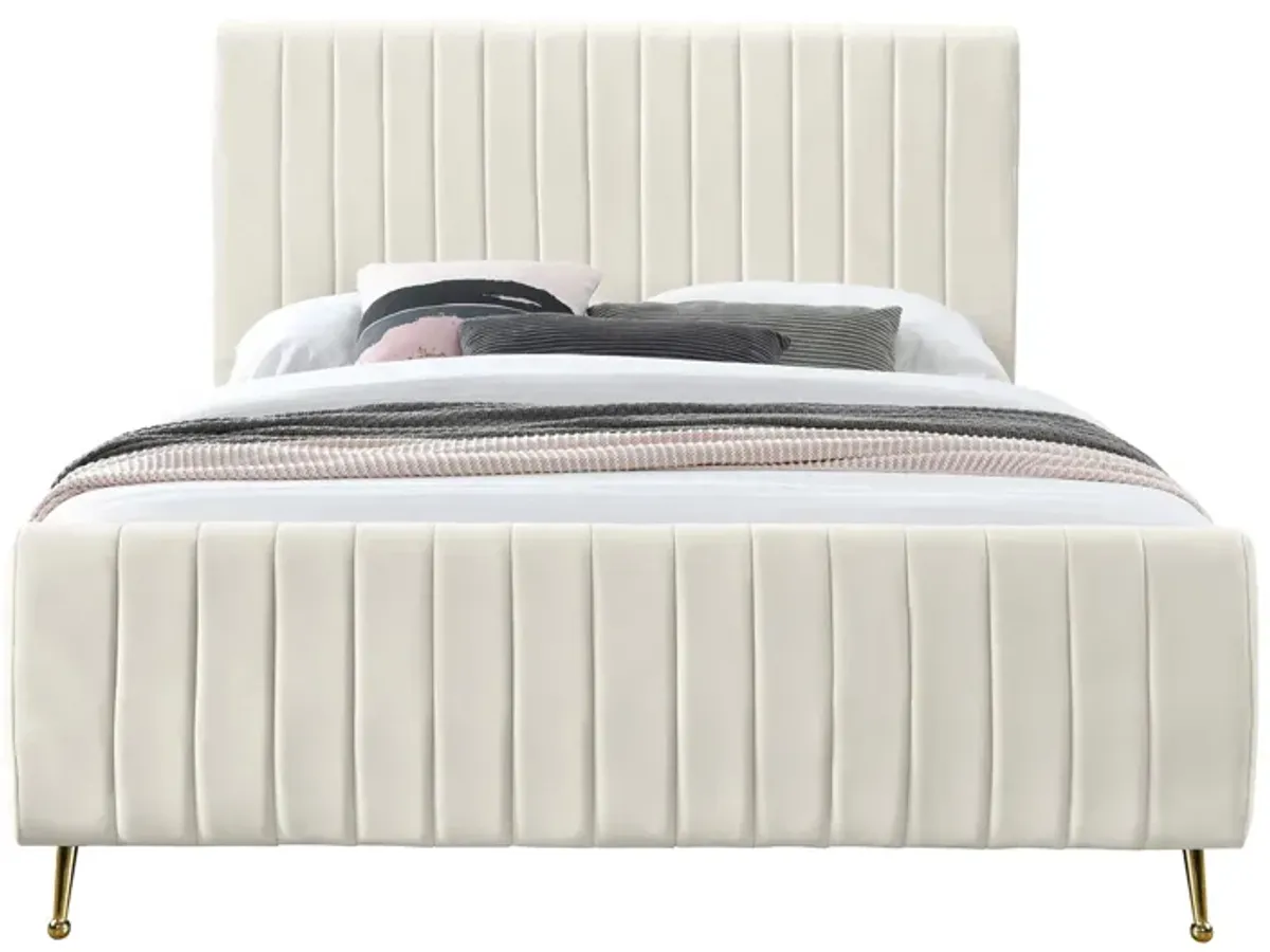 Zara Queen Bed in Cream White by Meridian Furniture