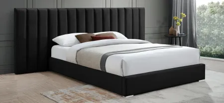 Pablo Queen Bed in Gray by Meridian Furniture