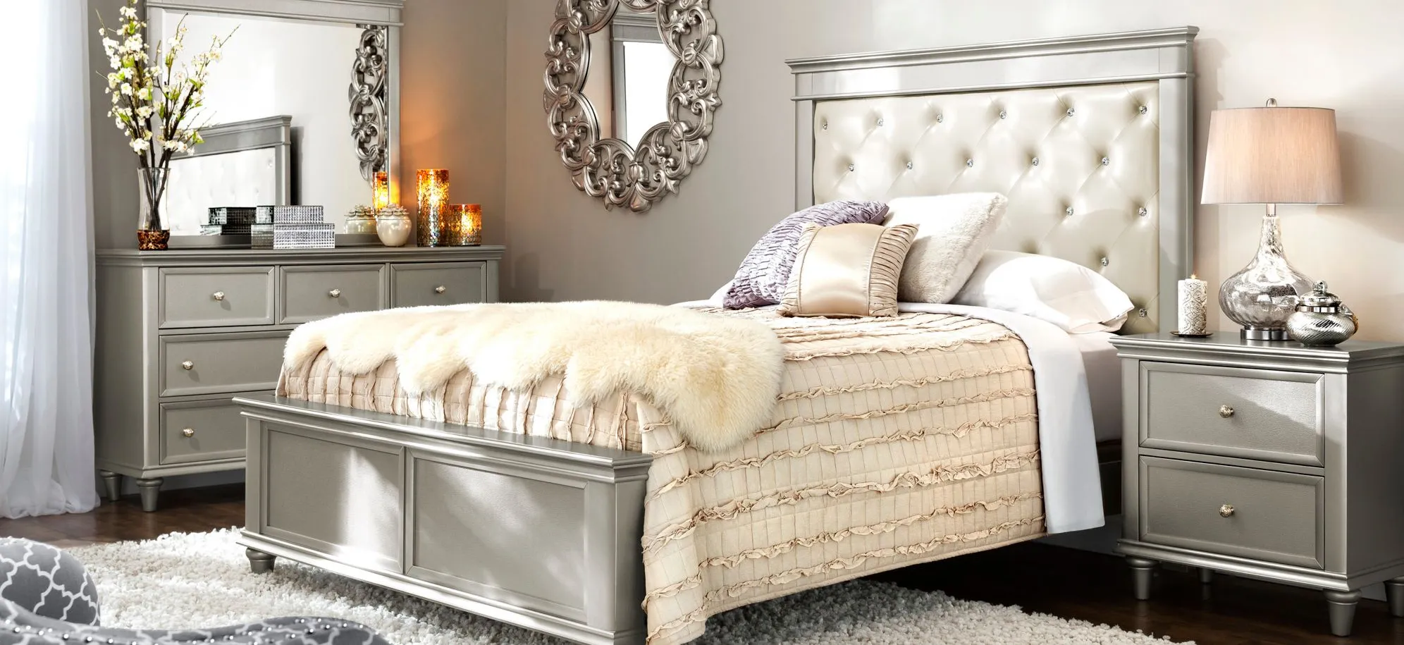 Tiffany Upholstered Bed in Silver by Homelegance