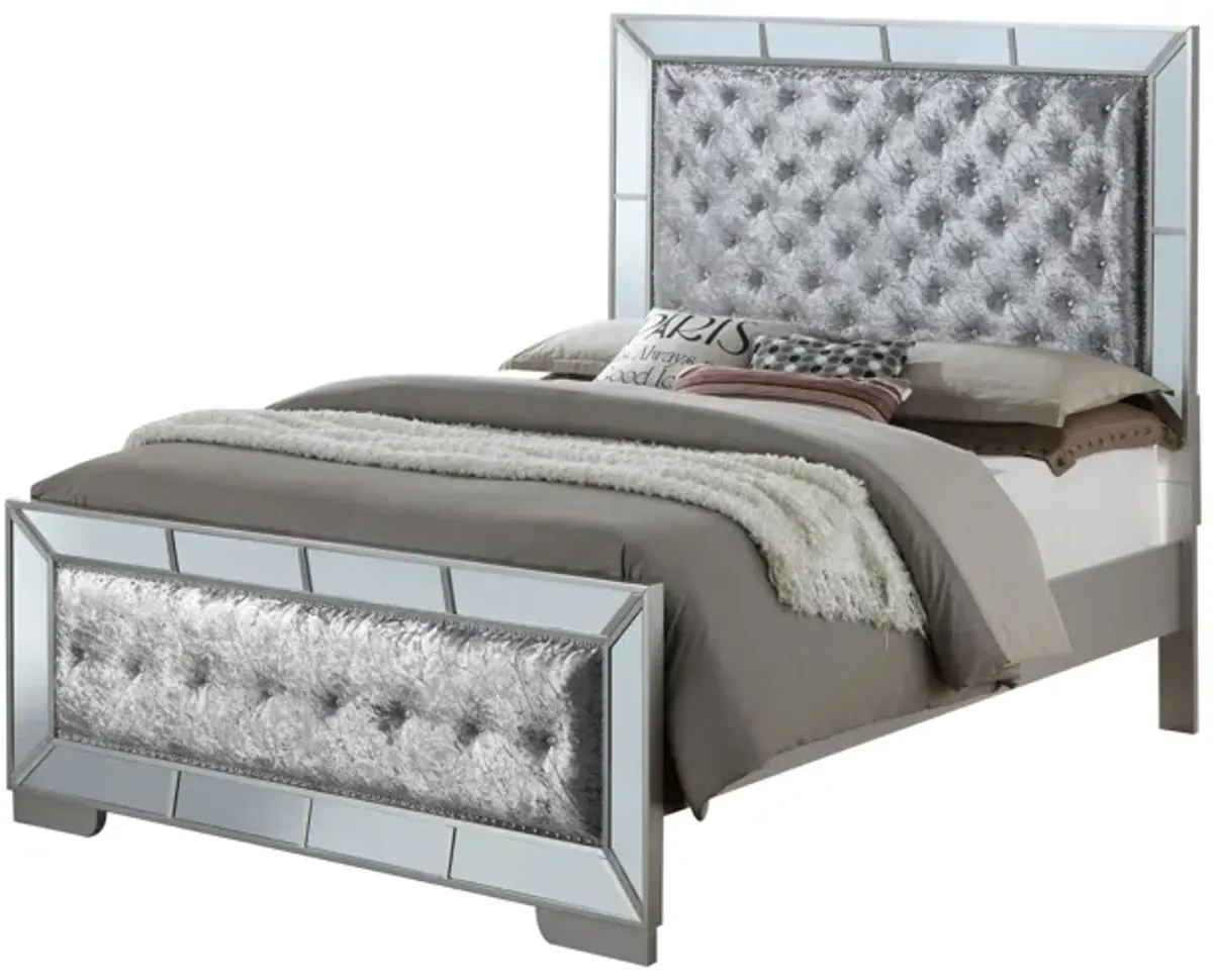 Hollywood Hills Upholstered Bed