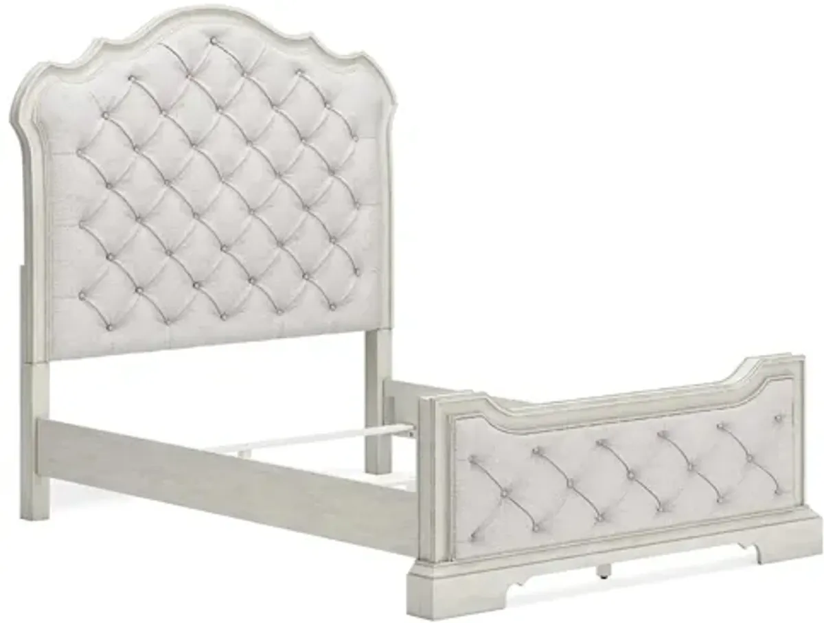 Arlendyne Upholstered Bed