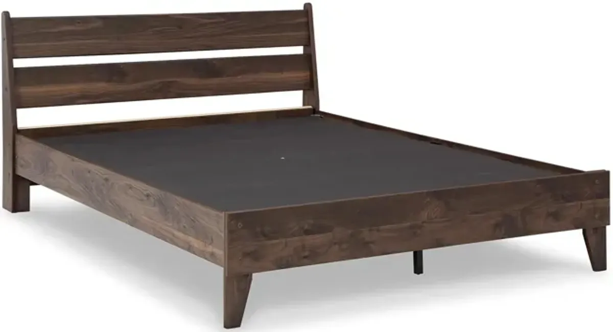 Calverson Panel Bed