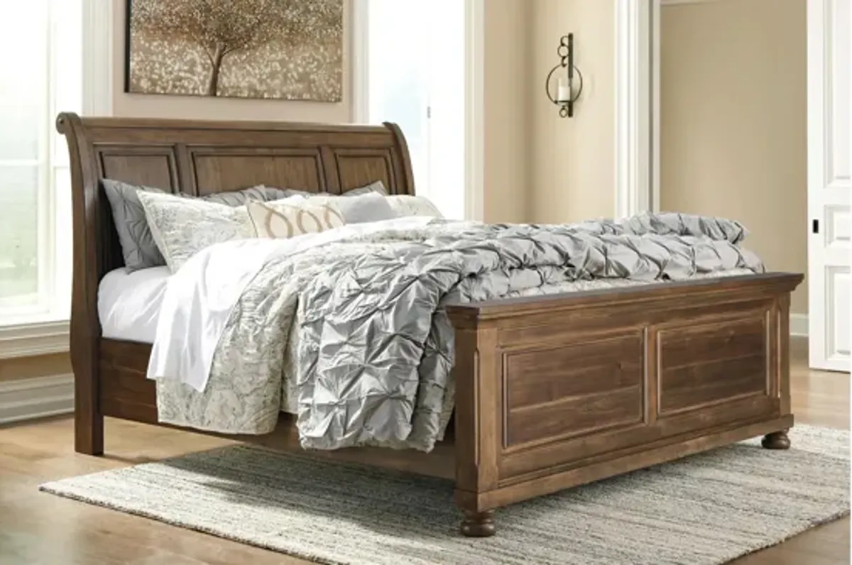 Flynnter Sleigh Bed