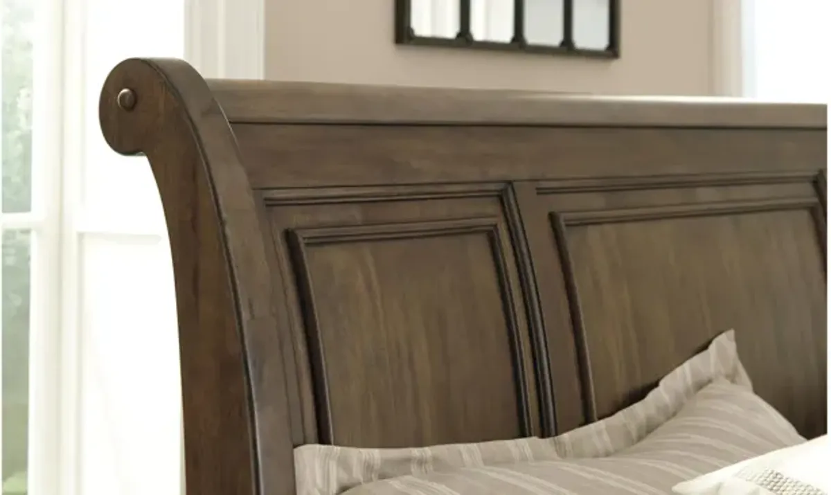 Flynnter Sleigh Bed