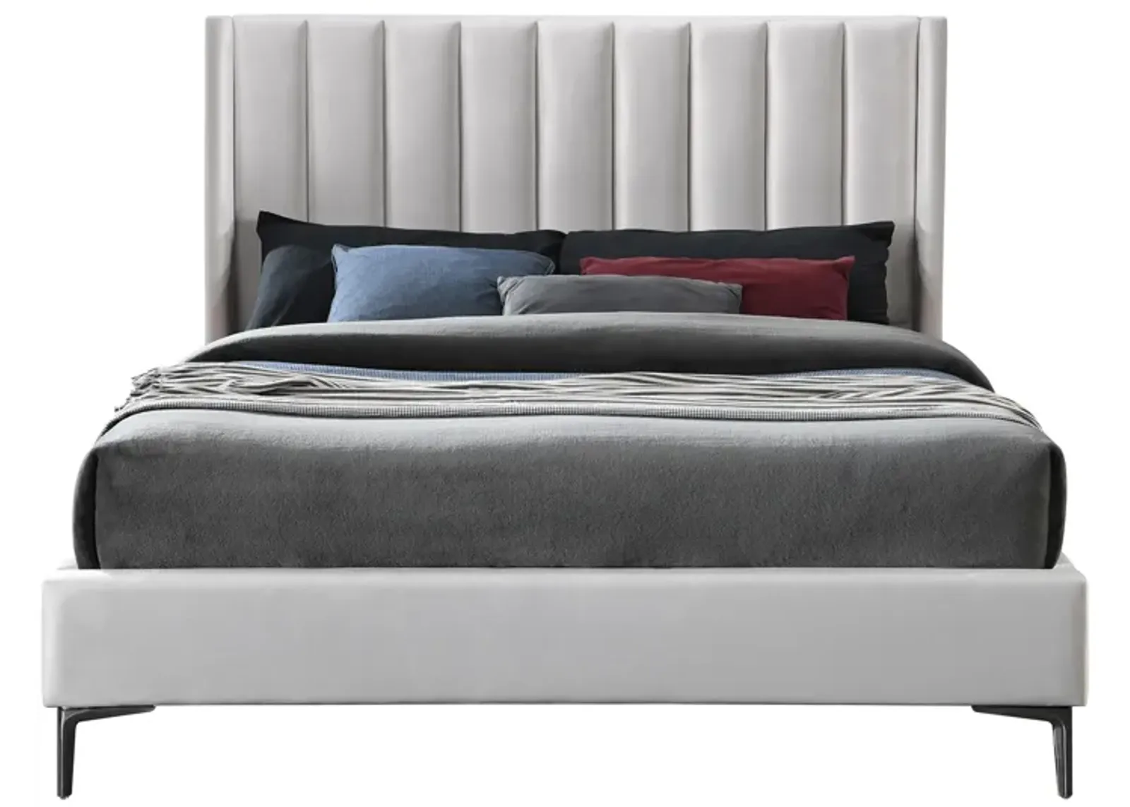 Nadia Queen Bed in Gray by Meridian Furniture