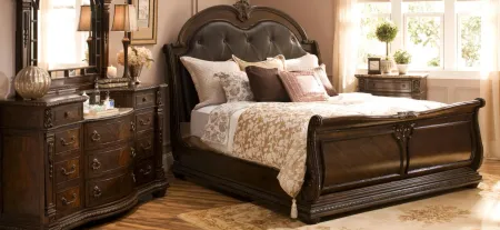 Wilshire 4-pc. Bedroom Set in Brown / Cherry by Davis Intl.