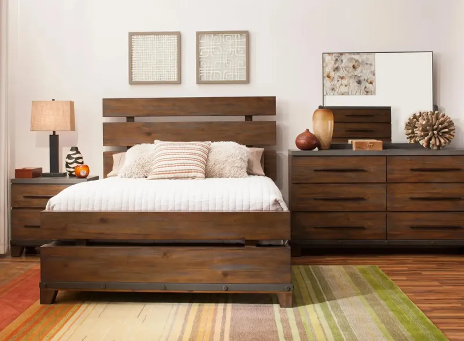 Santa Cruz 4-pc. Bedroom Set