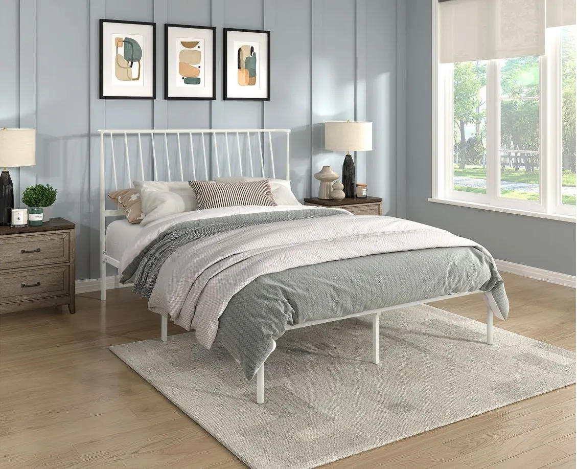 Fawn King Metal Platform Bed in White by Homelegance