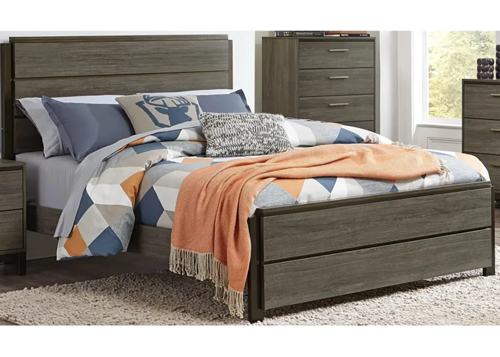 Solace Bed in Antique Gray and Dark Brown by Homelegance