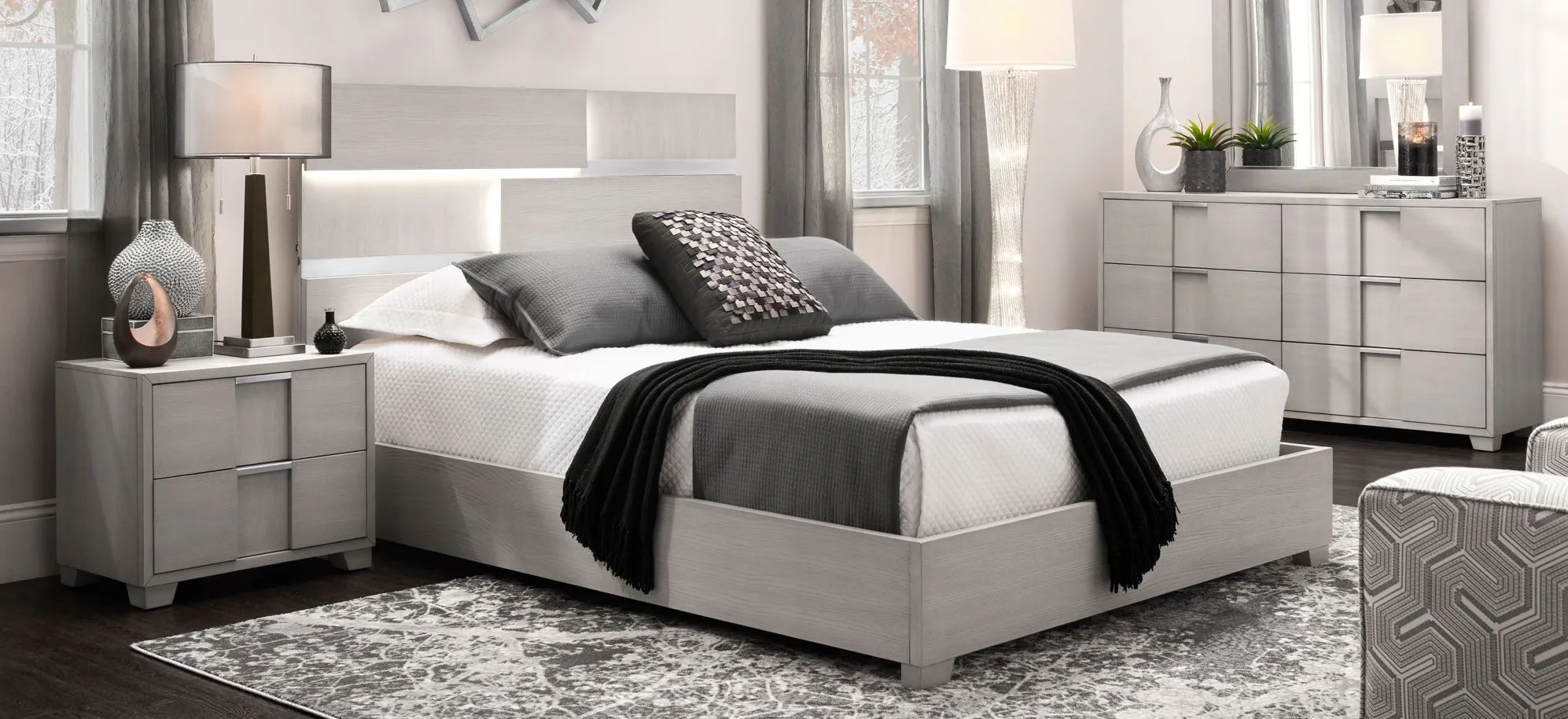 Alara 4pc. Bedroom Set in Light Gray by Bellanest