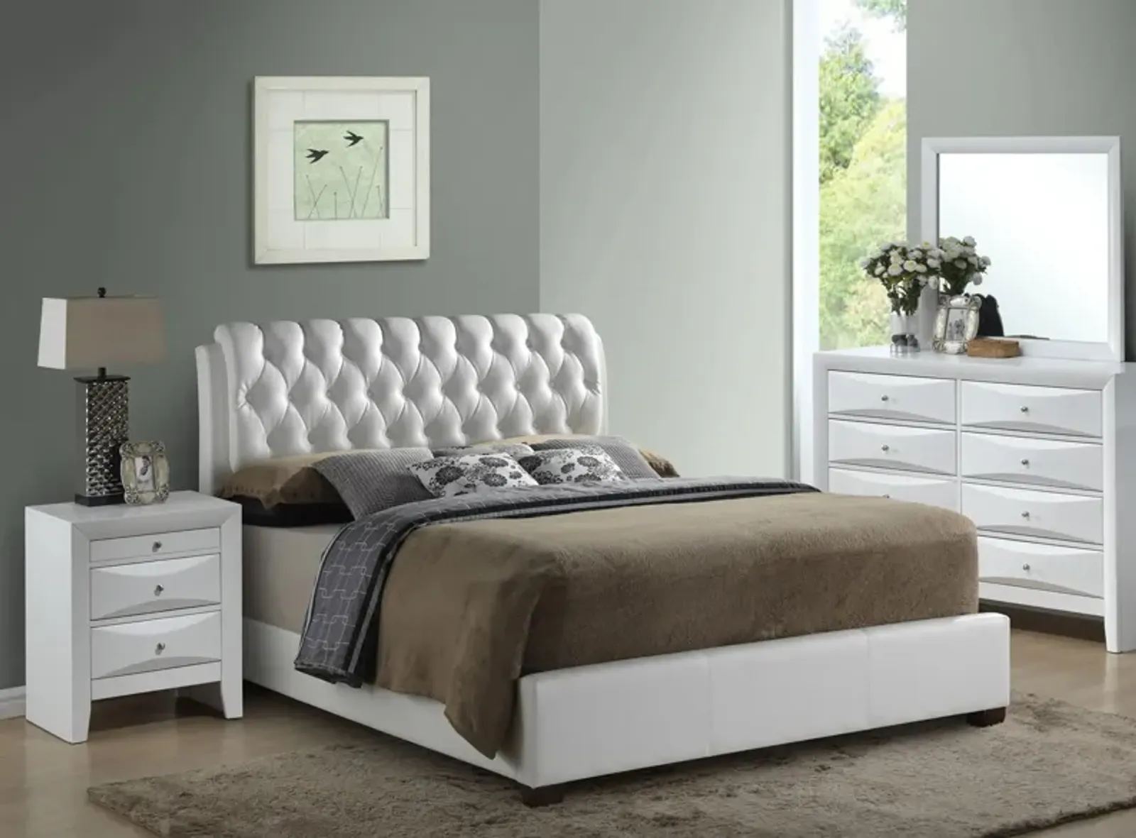 Marilla 4-pc. Upholstered Bedroom Set