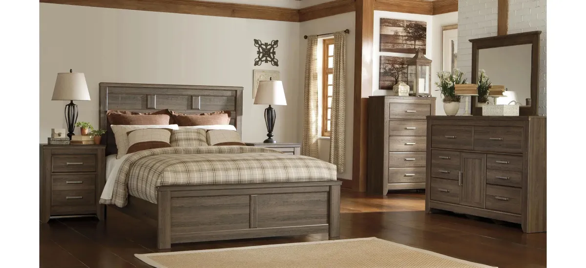 Juararo California King Panel Bed